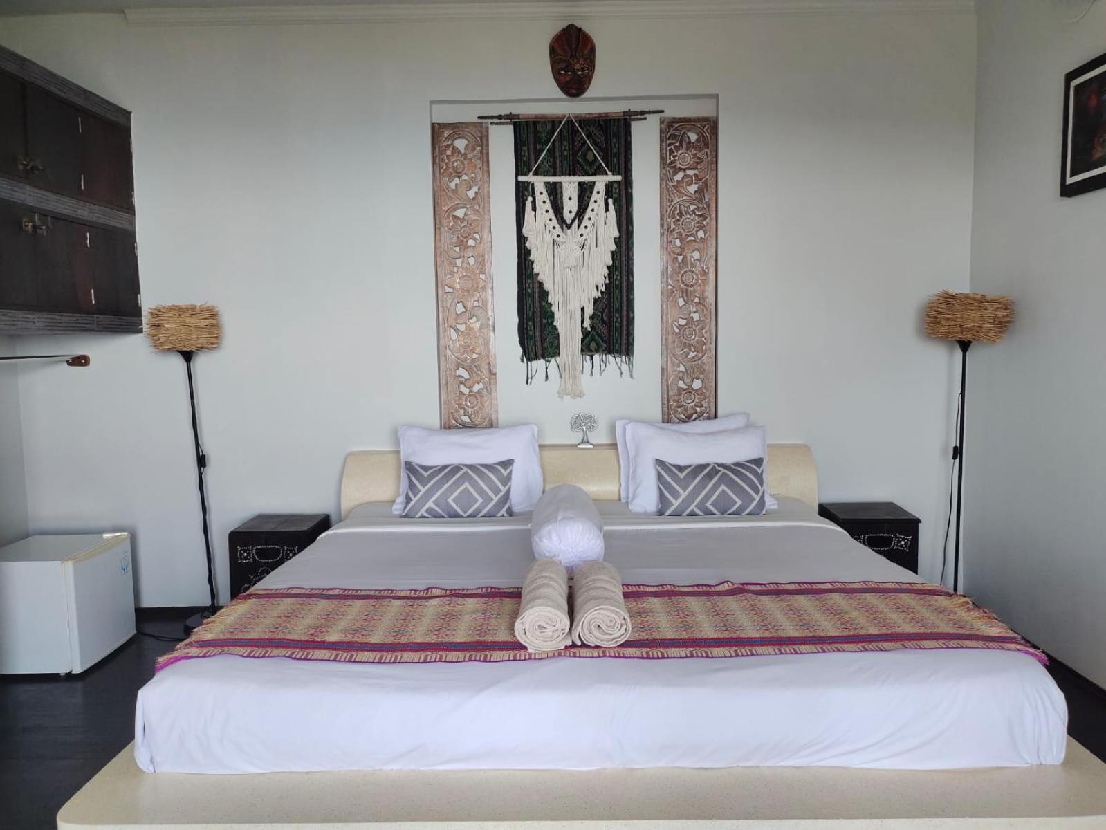 Villa Umbrella Lombok Senggigi Exterior photo